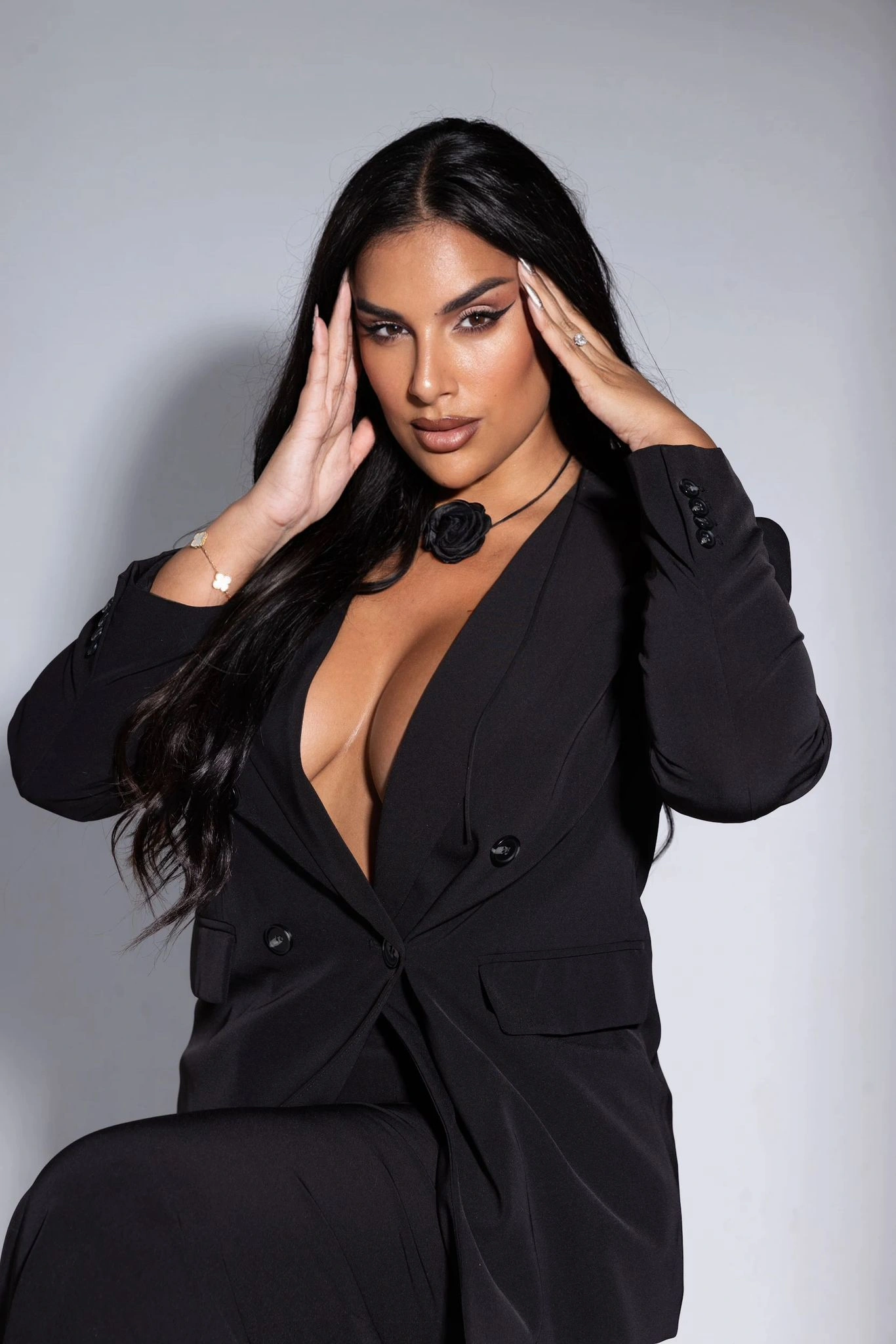 WhatsApp Image 2025-02-19 at 21.05.38 (4)